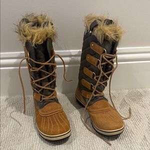 Sorel Women's Boots